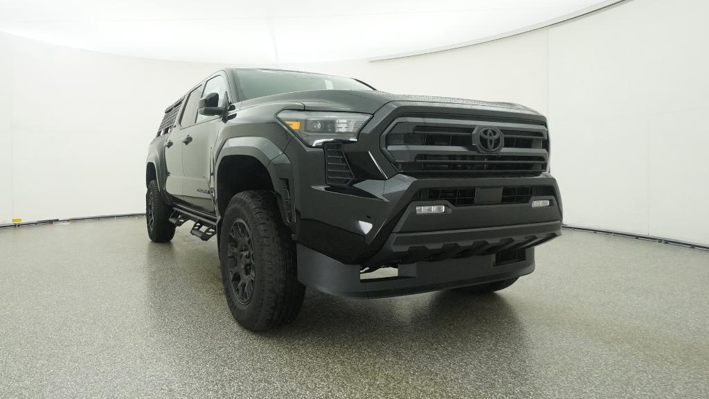2026 Toyota Tacoma SR5 - Photo 12