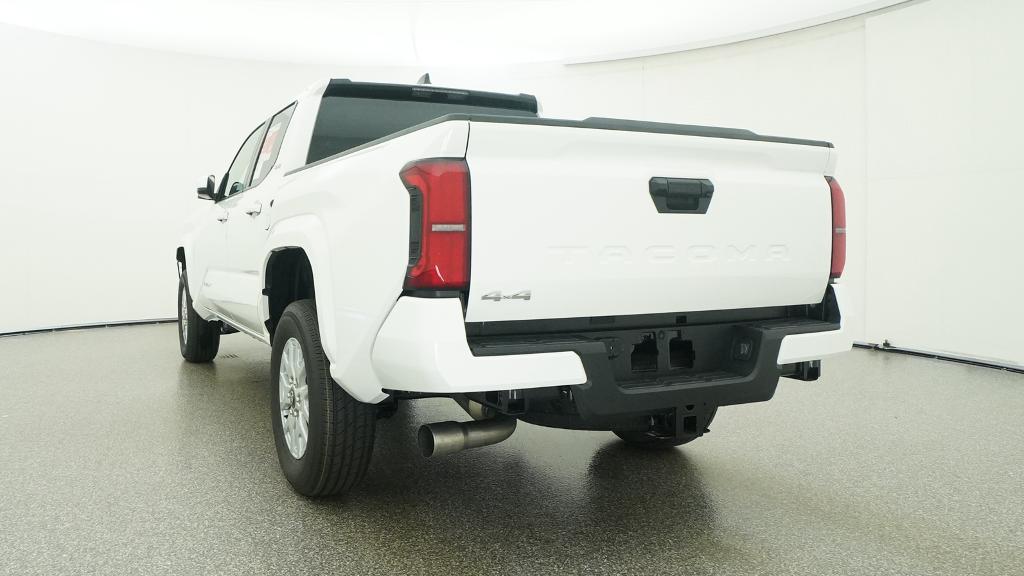 2026 Toyota Tacoma 4WD SR5 DOUBLE CAB 5' BED AT Crew Cab Pickup Slide 23