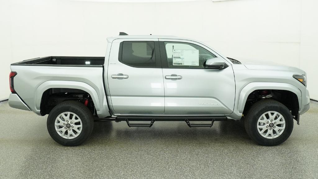 New 2026 Celestial Silver Metallic Toyota SR5 image 60