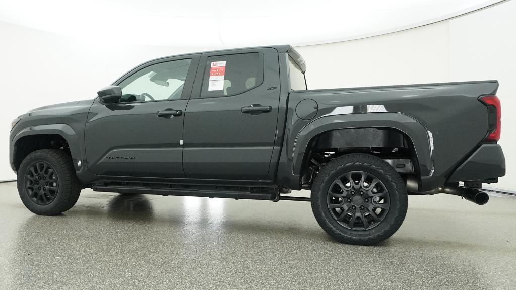 2026 Toyota Tacoma SR5 - Photo 17