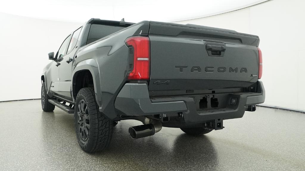 2026 Toyota Tacoma SR5 - Photo 13