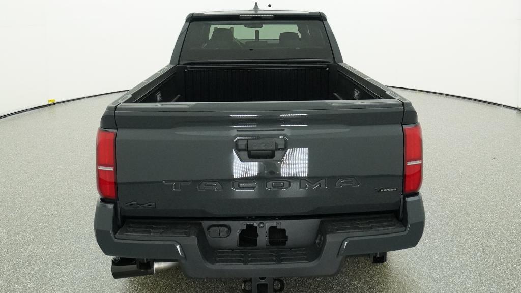 2026 Toyota Tacoma SR5 - Photo 7