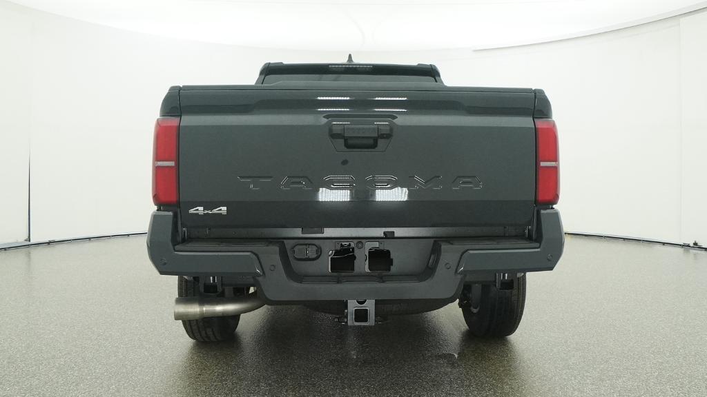 2026 Toyota Tacoma SR5 - Photo 22