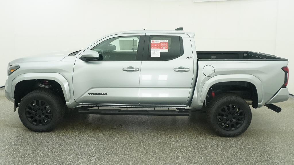 New 2026 Celestial Silver Metallic Toyota  SR5 image 3