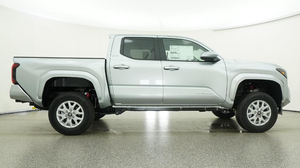 New 2026 Celestial Silver Metallic Toyota  SR5 image 20