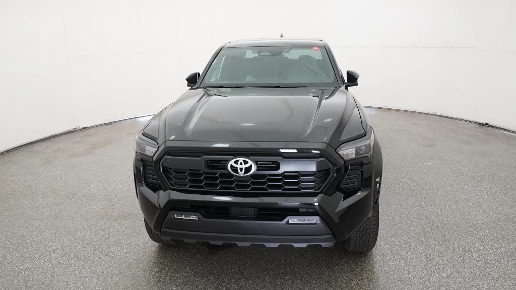 2025 Toyota Tacoma TRD Off-Road Double Cab photo 2