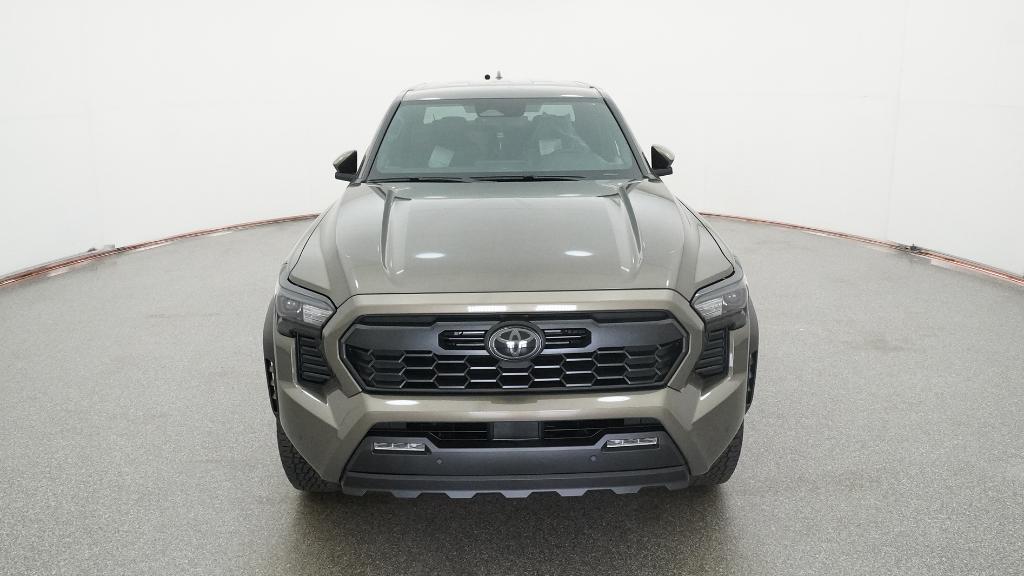 2025 Toyota Tacoma TRD Off-Road Double Cab photo 2