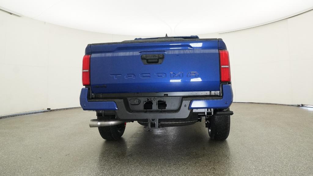 2025 Toyota Tacoma TRD Off-Road Double Cab photo 2