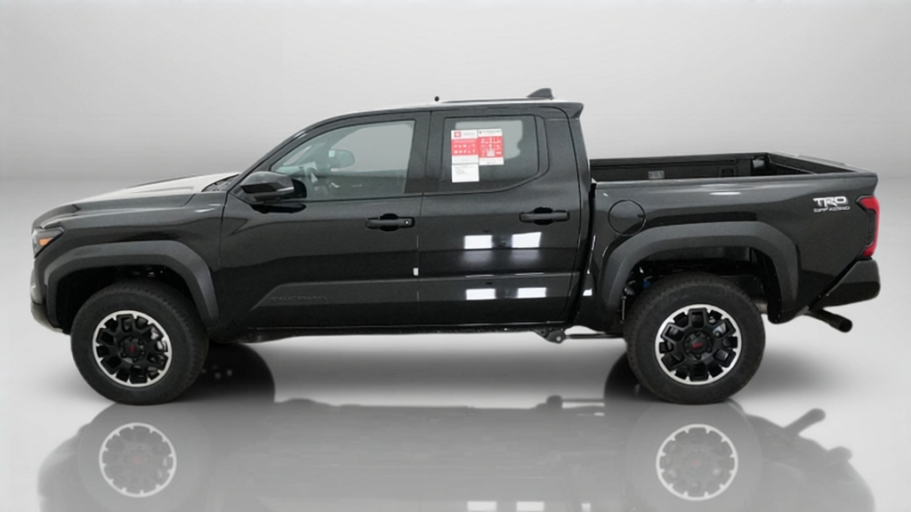 2026 Toyota Tacoma TRD OFF ROAD DOUBLE CAB 5' BED AT Crew Cab Pickup Slide 4