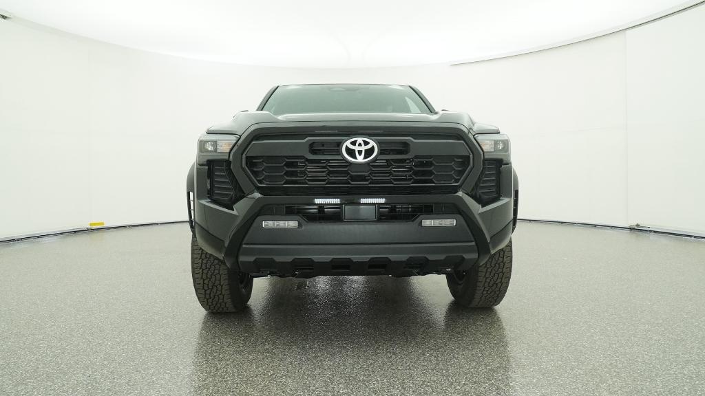 2025 Toyota Tacoma TRD Off-Road Double Cab photo 3