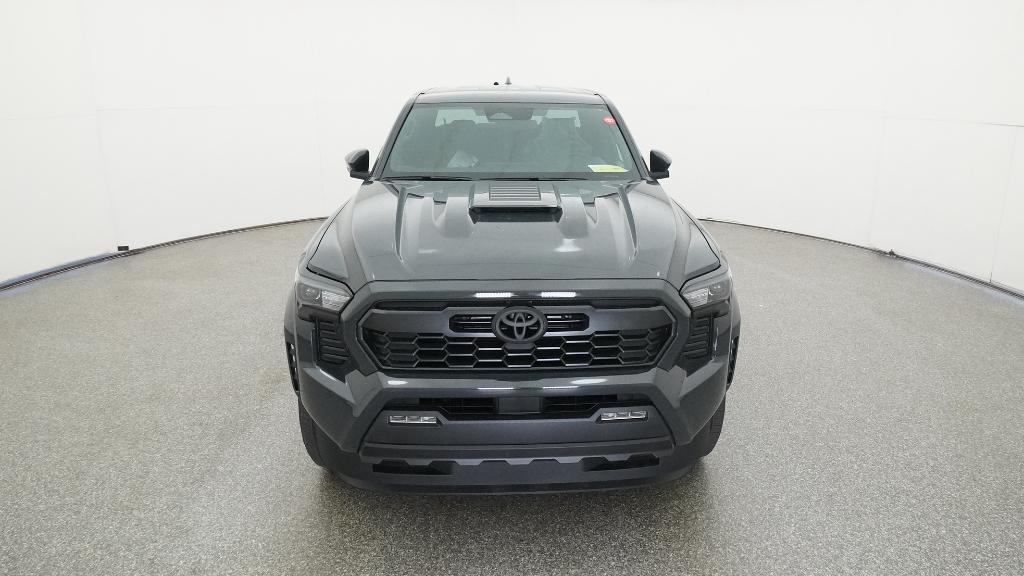 2025 Toyota Tacoma TRD Sport Double Cab photo 2