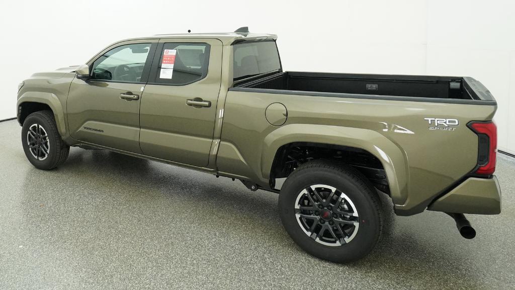 2026 Toyota Tacoma 4WD TRD SPORT DOUBLE CAB 6' BED AT Crew Cab Pickup Slide 5