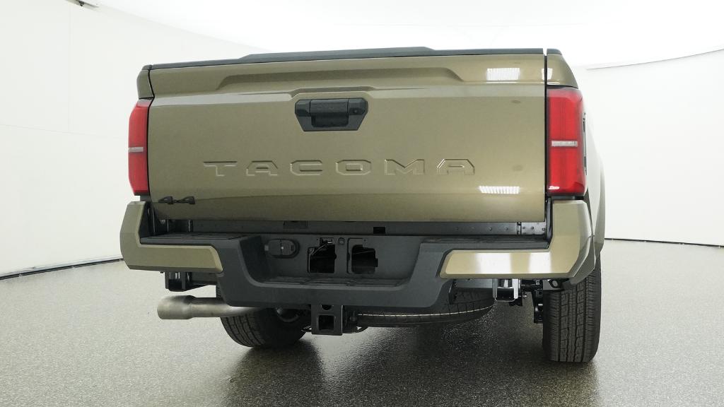 2026 Toyota Tacoma 4WD TRD SPORT DOUBLE CAB 6' BED AT Crew Cab Pickup Slide 24