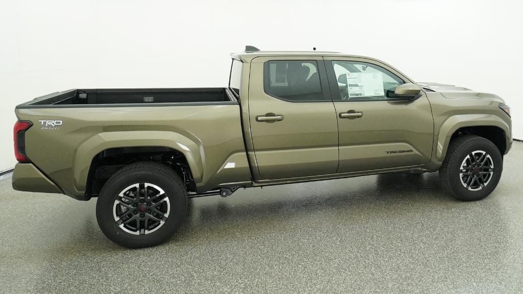2026 Toyota Tacoma 4WD TRD SPORT DOUBLE CAB 6' BED AT Crew Cab Pickup Slide 11
