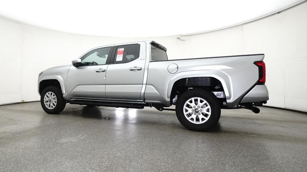2025 Toyota Tacoma SR5 Double Cab photo 10