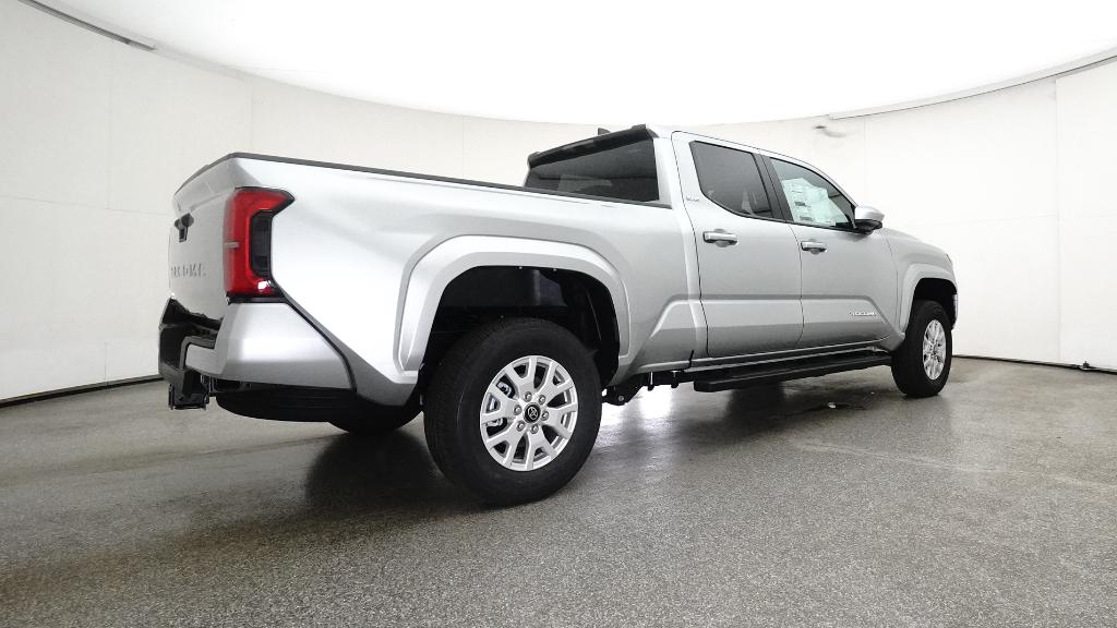 2025 Toyota Tacoma SR5 Double Cab photo 19