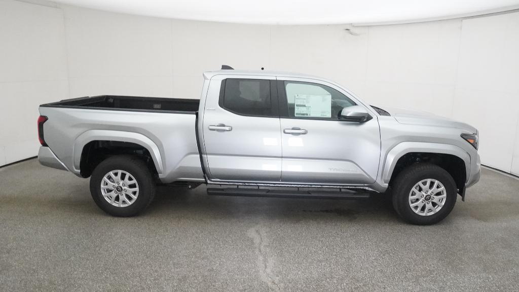 2025 Toyota Tacoma SR5 Double Cab photo 23