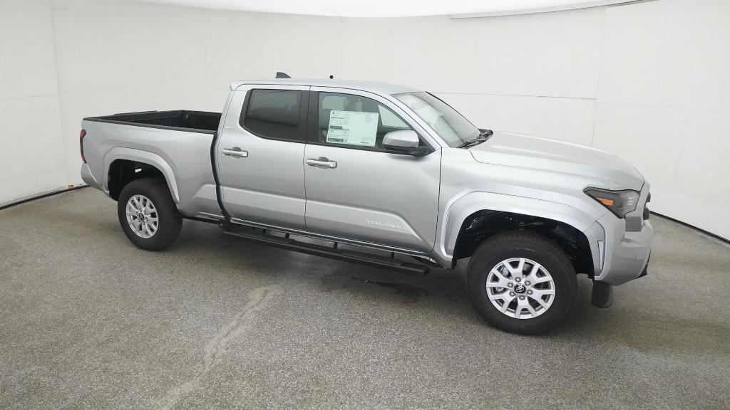 2025 Toyota Tacoma SR5 Double Cab photo 25