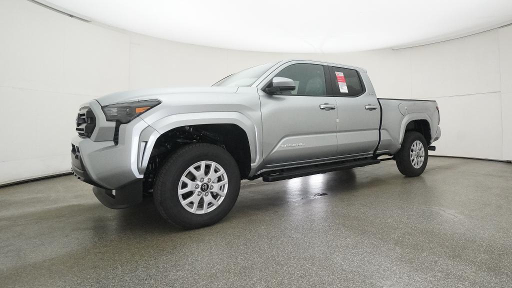2025 Toyota Tacoma SR5 Double Cab photo 4