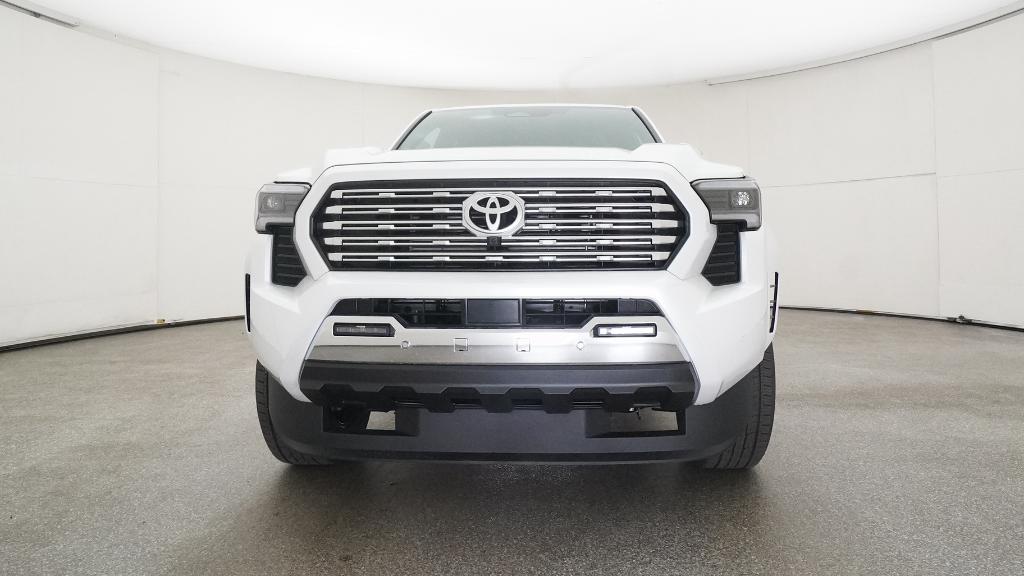 2025 Toyota Tacoma Limited Double Cab photo 3