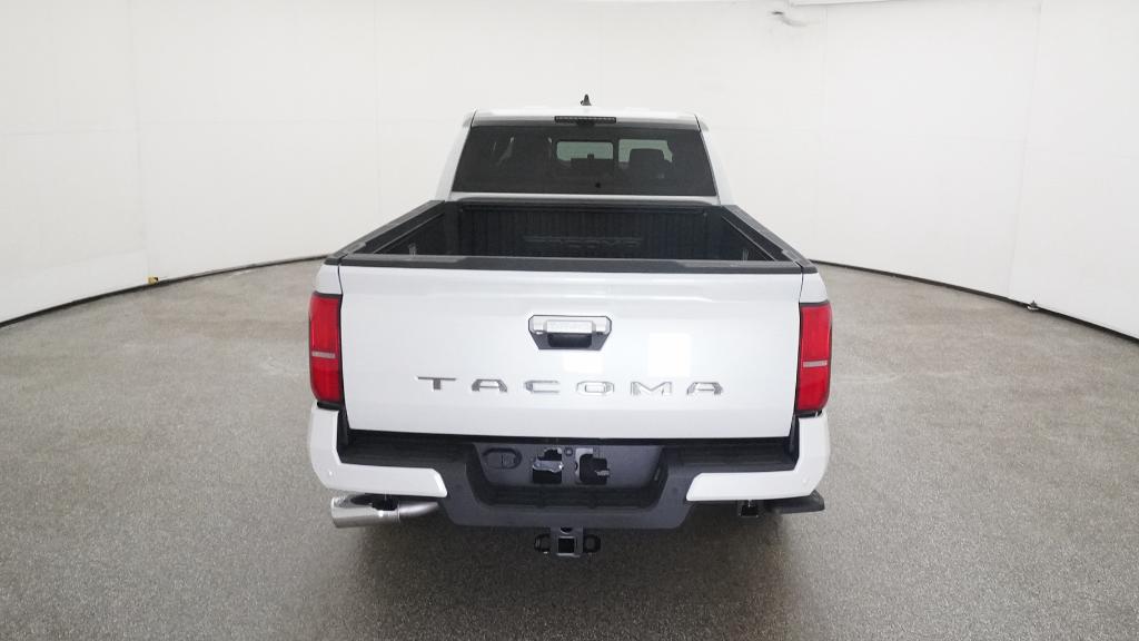 2025 Toyota Tacoma Limited Double Cab photo 18