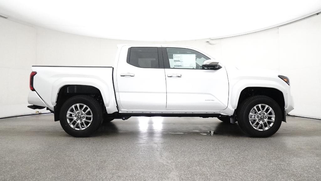 2025 Toyota Tacoma Limited Double Cab photo 26