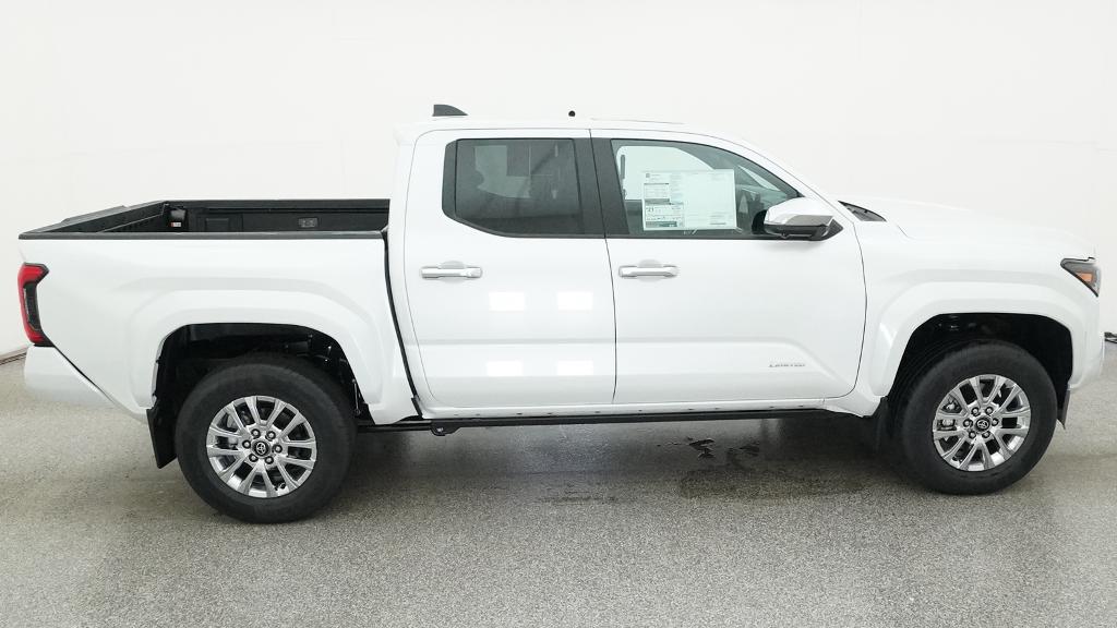 New 2026 Wind Chill Pearl <sup>1</sup> Toyota  Limited image 14
