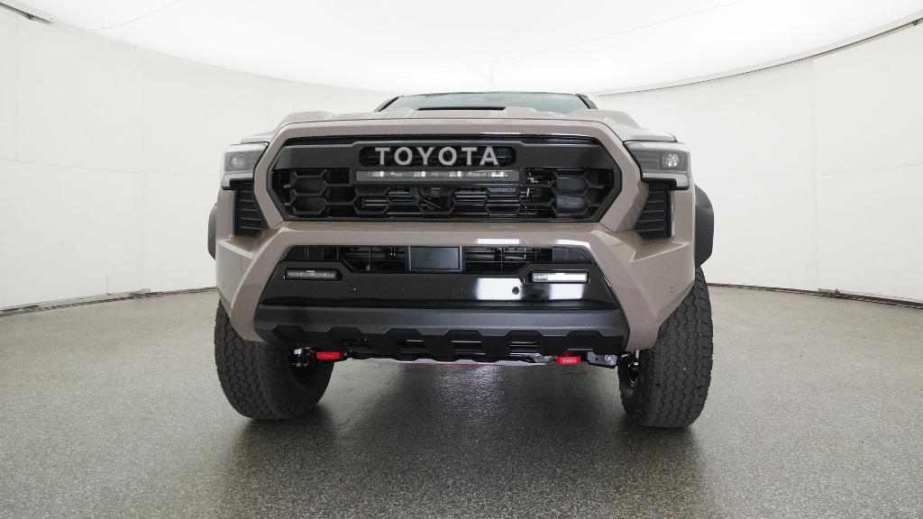 2025 Toyota Tacoma TRD Pro Double Cab photo 2