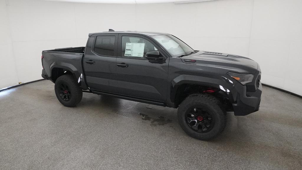 2025 Toyota Tacoma TRD Pro Double Cab photo 3