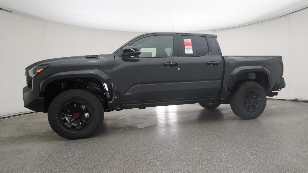 2025 Toyota Tacoma TRD Pro Double Cab photo 4