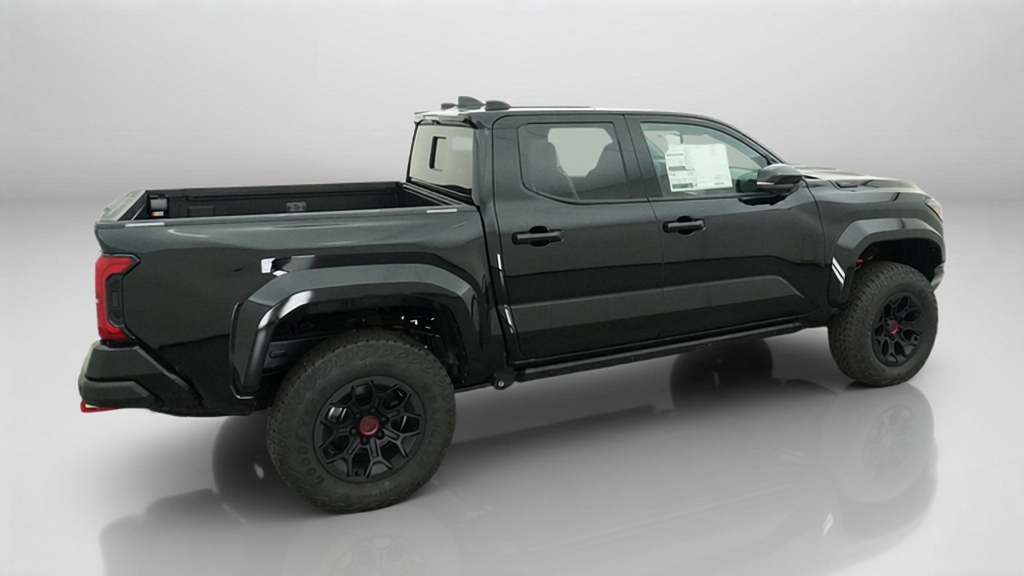 2026 Toyota Tacoma TRD Pro - Photo 8