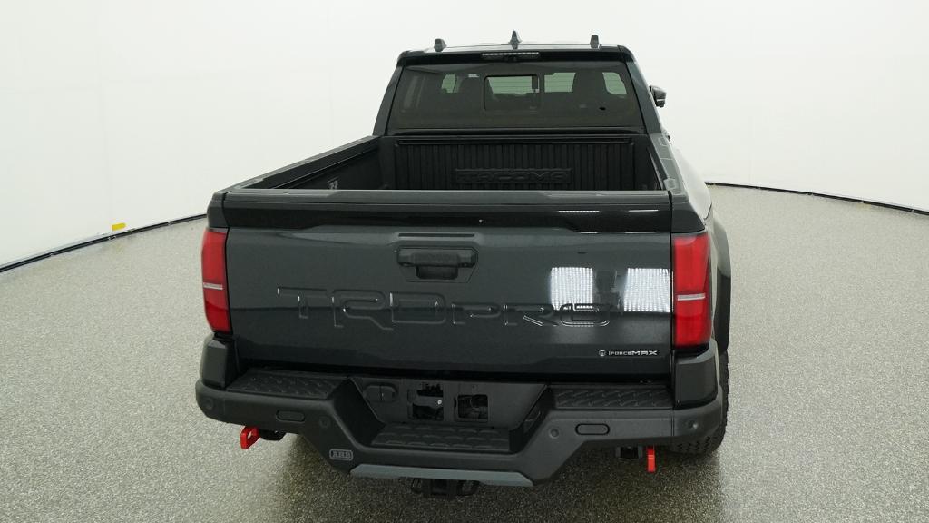 2026 Toyota Tacoma TRD Pro - Photo 7