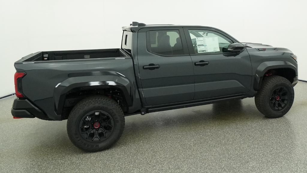 2026 Toyota Tacoma TRD Pro - Photo 13