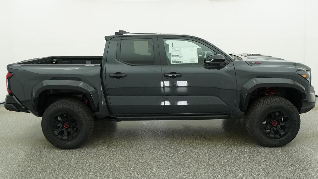 2026 Toyota Tacoma TRD Pro - Photo 16