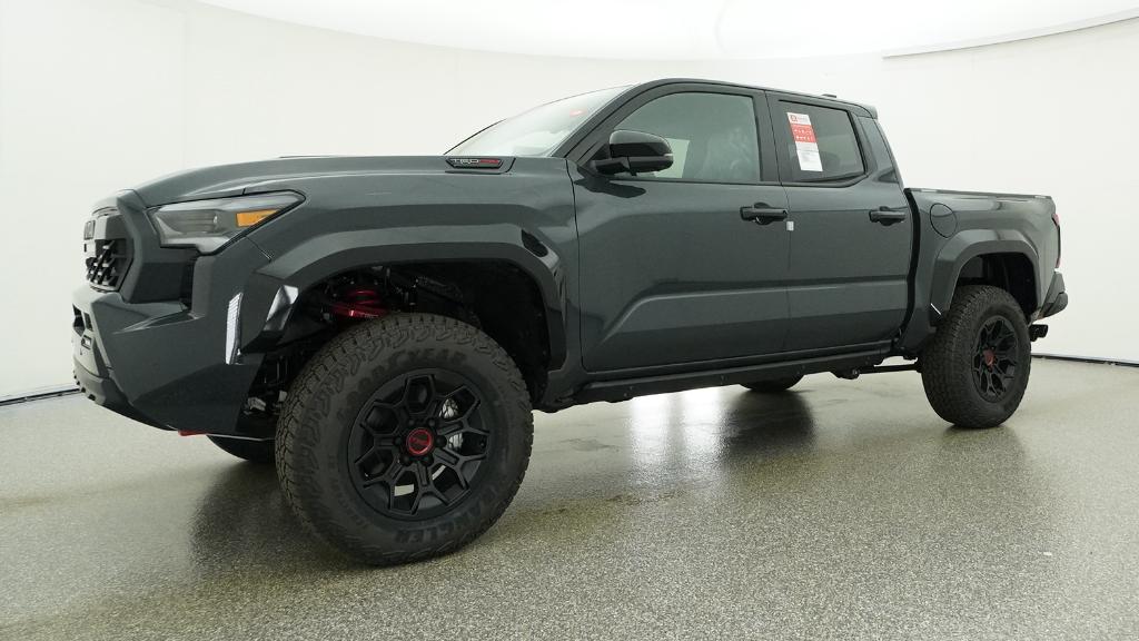 2026 Toyota Tacoma TRD Pro - Photo 6