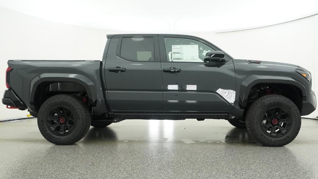 2026 Toyota Tacoma TRD Pro - Photo 40