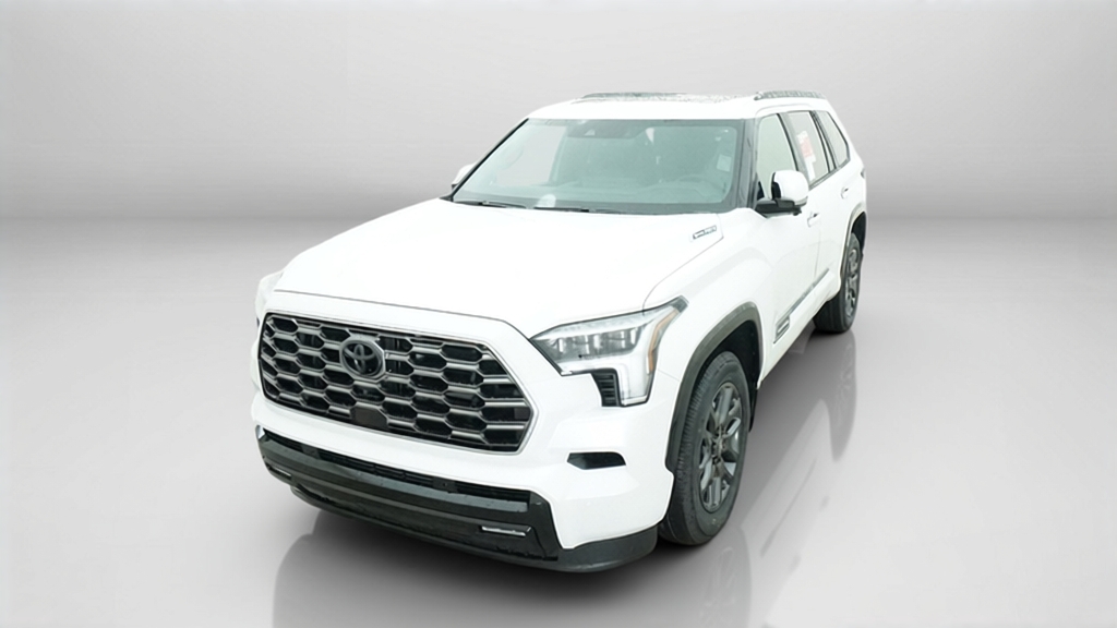 New 2026 Wind Chill Pearl <sup>1</sup> Toyota  Platinum image 10