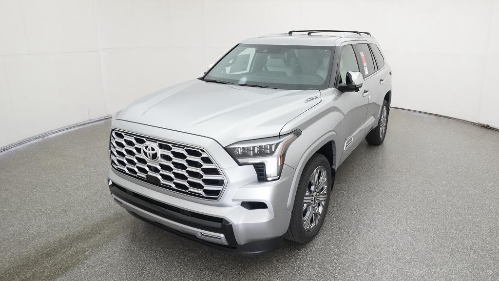 2025 Toyota Sequoia Capstone photo 9