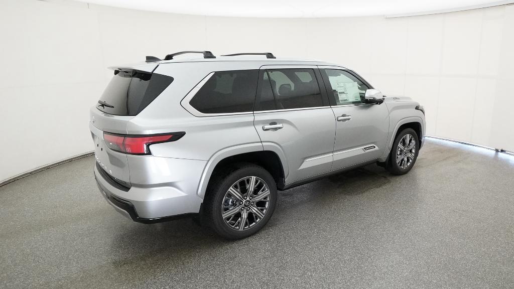 2025 Toyota Sequoia Capstone photo 4