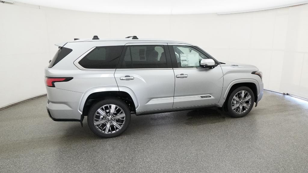 2025 Toyota Sequoia Capstone photo 8