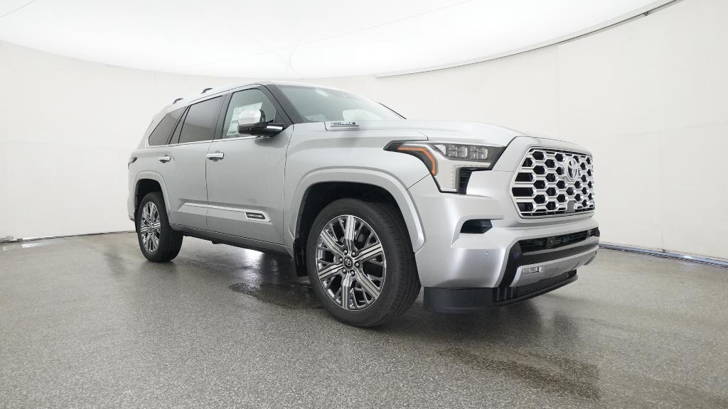 2025 Toyota Sequoia Capstone photo 24