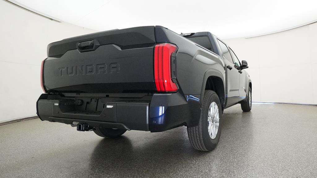 Certified Used 2025  Toyota SR5 image 2