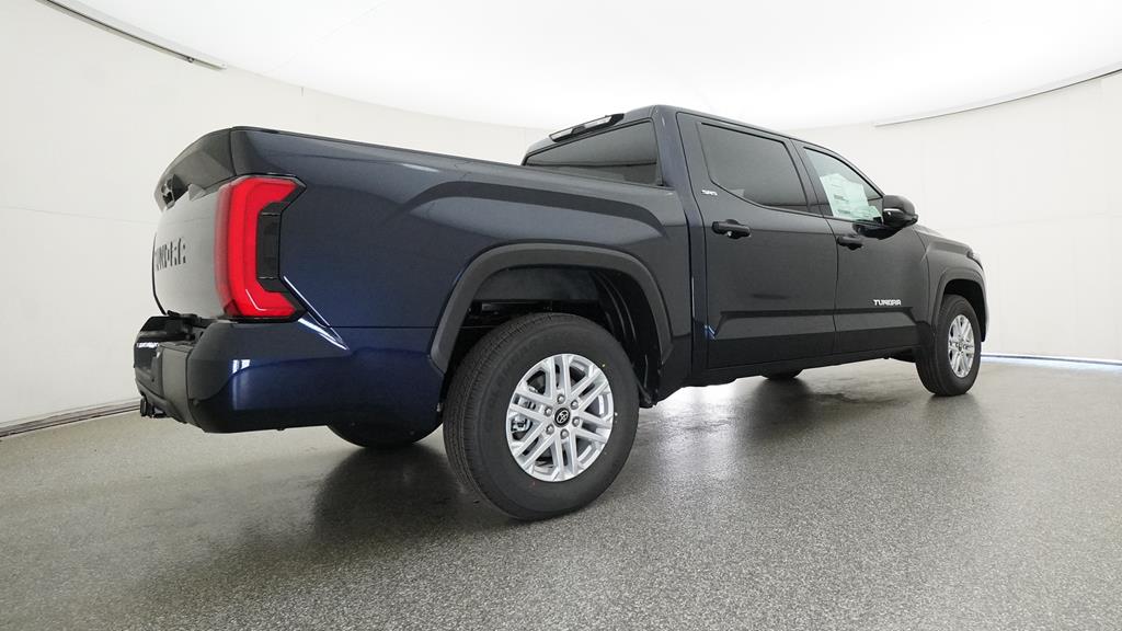 Certified Used 2025  Toyota SR5 image 5