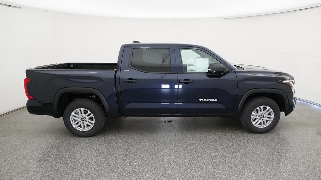 Certified Used 2025  Toyota SR5 image 4