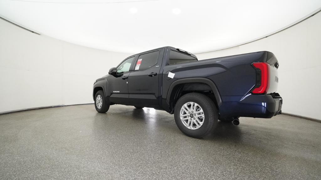 2026 Toyota Tundra SR5 CrewMax photo 14