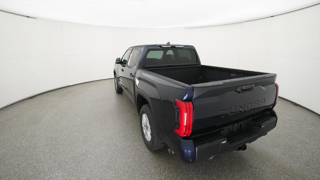 2026 Toyota Tundra SR5 CrewMax photo 16