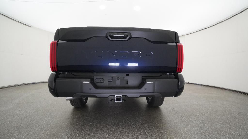 2026 Toyota Tundra SR5 CrewMax photo 17