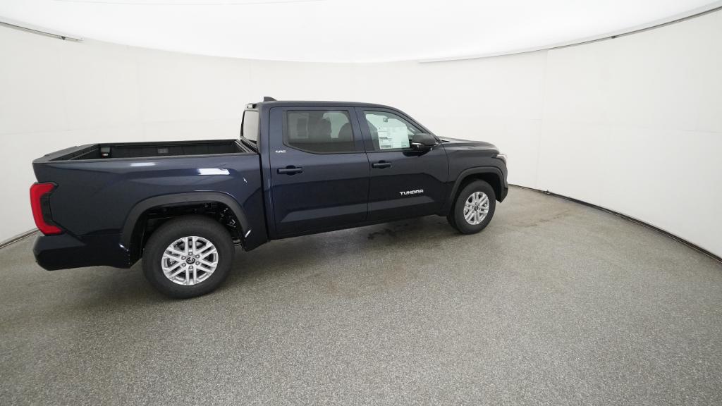 2026 Toyota Tundra SR5 CrewMax photo 24