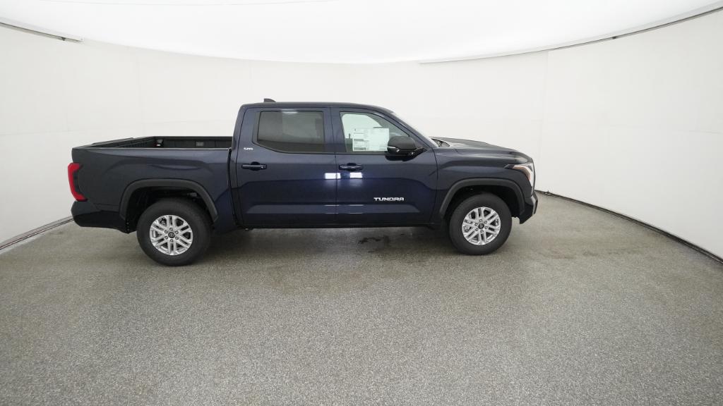 2026 Toyota Tundra SR5 CrewMax photo 25
