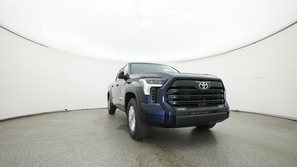 2026 Toyota Tundra SR5 CrewMax photo 31